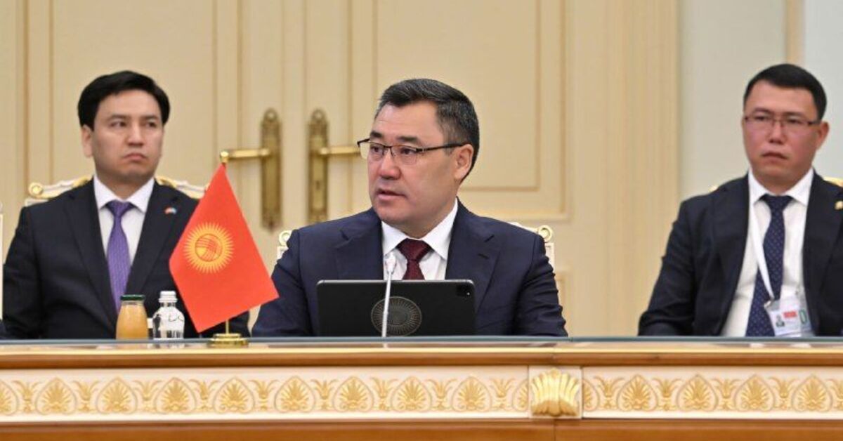 Kırgızistan Cumhurbaşkanı Caparov, yerel meclisleri feshetti