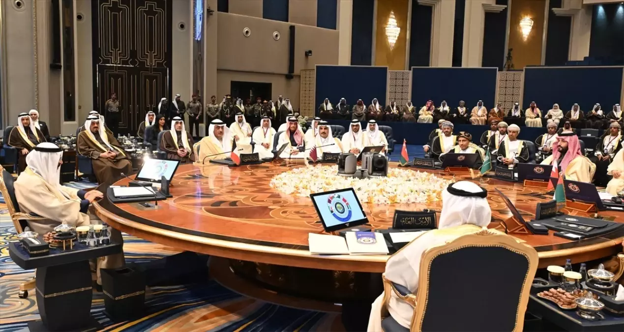 KİK Zirvesi’nde Gazze İçin Soykırım Çağrısı