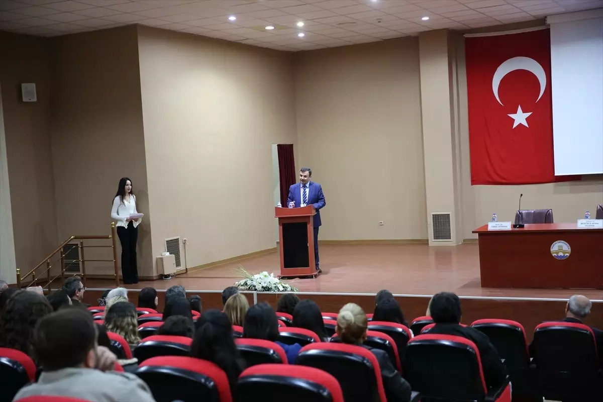 TÜ’de Sağlık Yönetimi Paneli