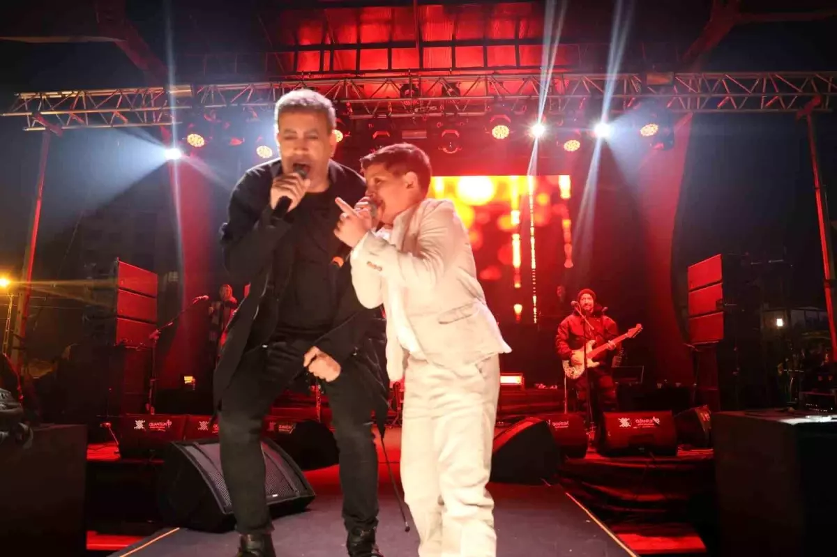 Ahmet Kazar, Haluk Levent’le Hayalini Gerçekleştirdi