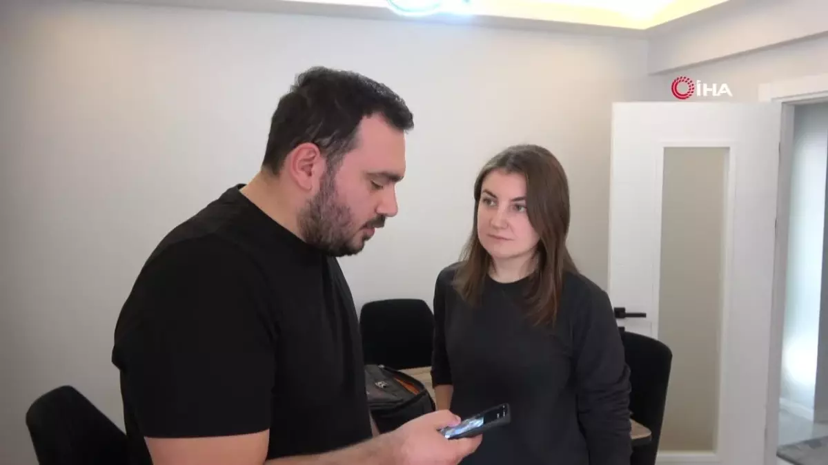 Bir oğlu şehit edilen doktoru İsrail askerleri bilinmeze götürdü