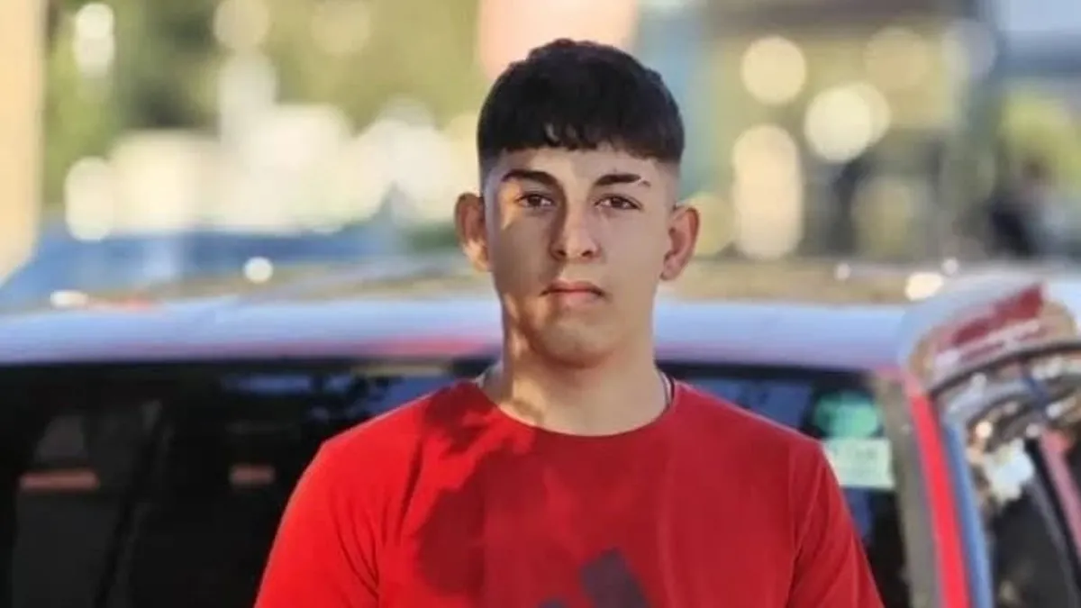 Yol kenarında cesedi bulunmuştu: 15 yaşındaki genci babası öldürmüş!