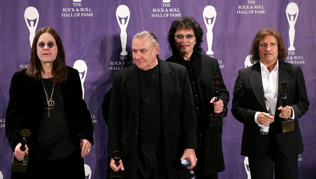 Black Sabbath ve Ozzy Osbourne aynÄ± sahnede: 20 yÄ±l sonra ilk kez bir aradalar