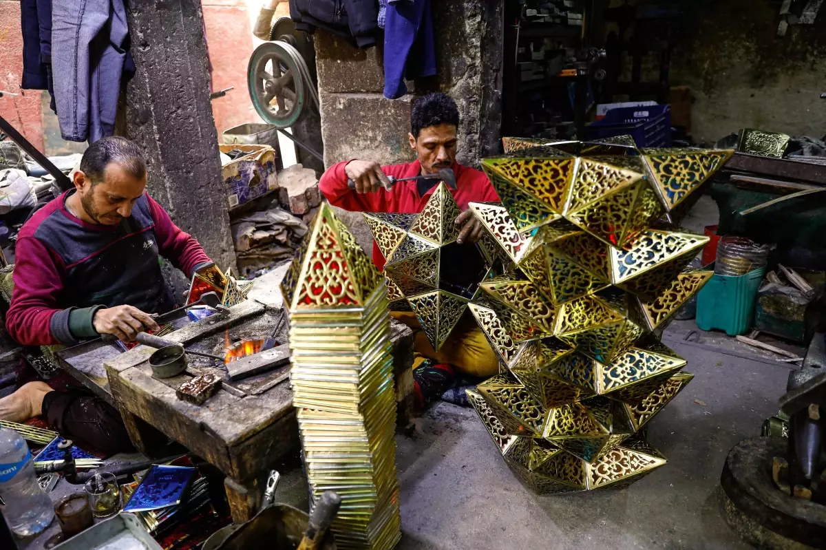 Kahire’de Ramazan Feneri Yoğunluğu