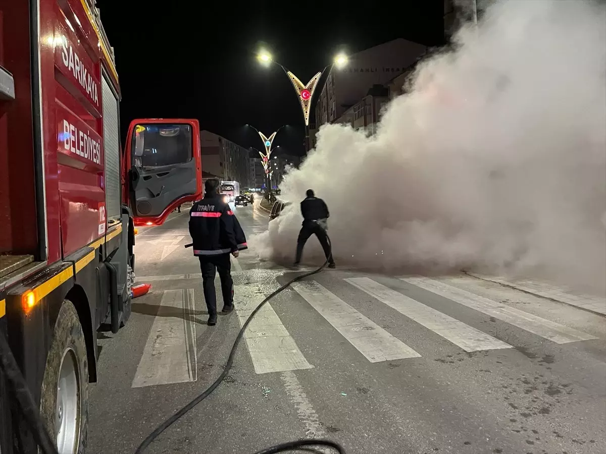 Sarıkaya’da Otomobil Yangını