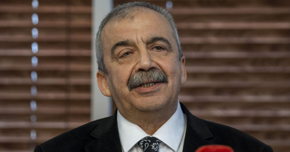 Sırrı Süreyya Önder: “Barışın üç anahtarı var; samimiyet, ciddiyet ve irade”