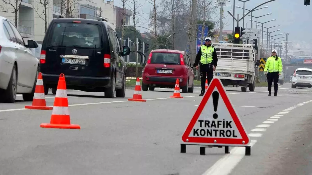 Ordu’da Trafik Denetimleri: 12 Bin Araç Kontrol Edildi