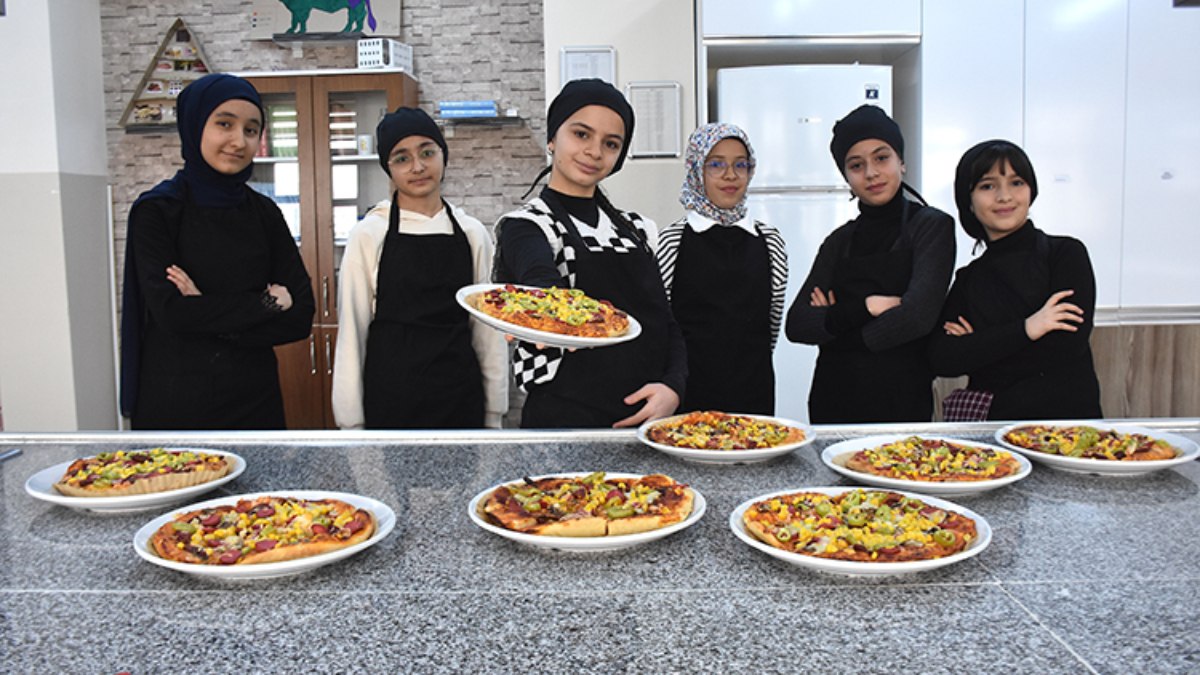 Van’daki öğrenciler, mutfak becerilerini geliştiriyor